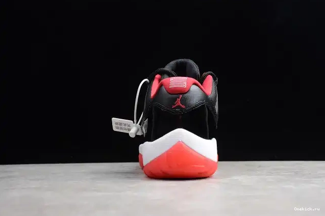 One Kick Retro Air 528895-012 Low  
